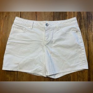 Women’s shorts